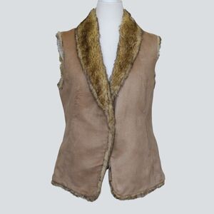 Crosby Reversible Camel Faux Suede/Fur Lined Vest Size M